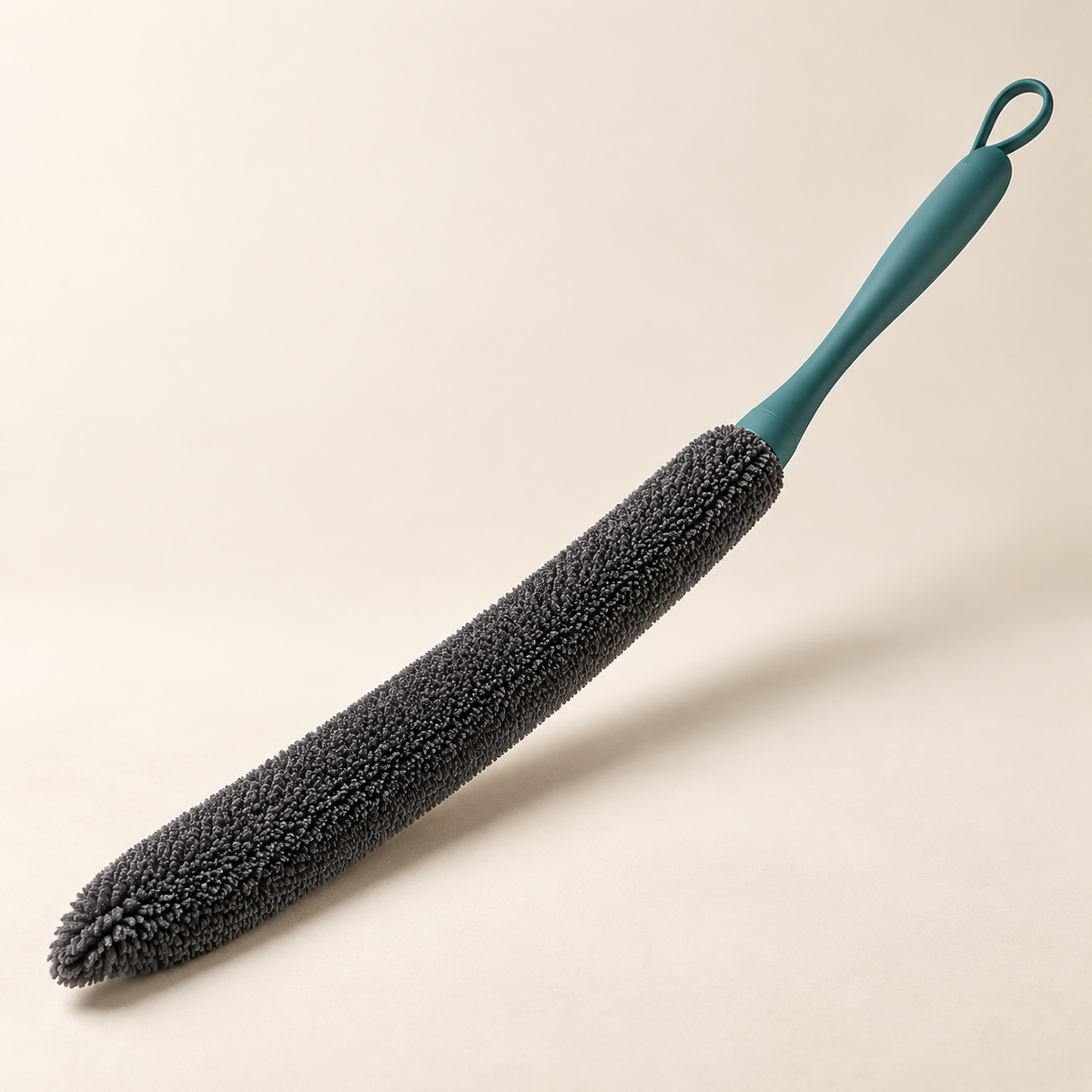 Narrow Gap Dusting Brush — hero